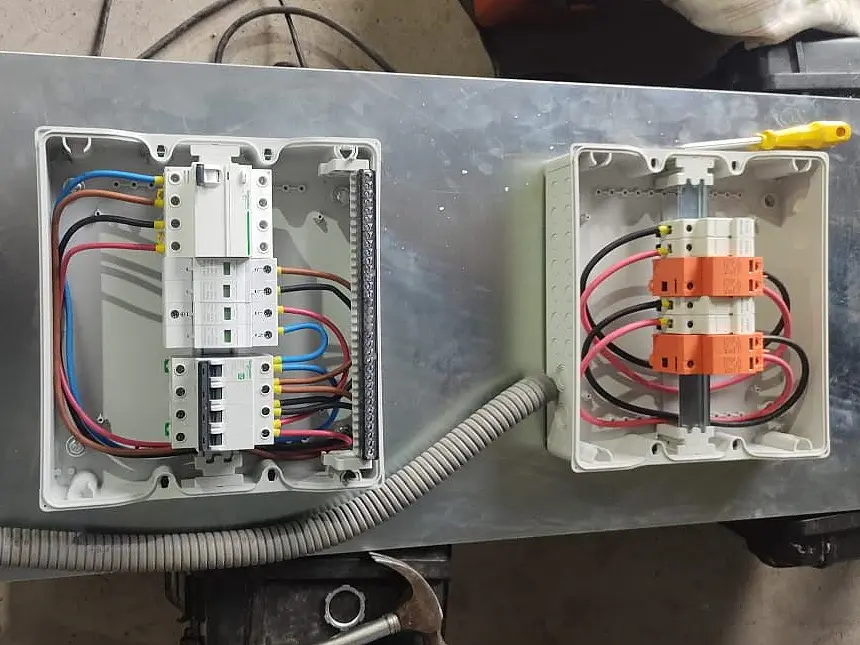 REF Electrotecnia trabajando 5